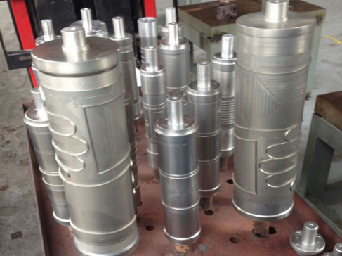 刀輥模真空熱處理